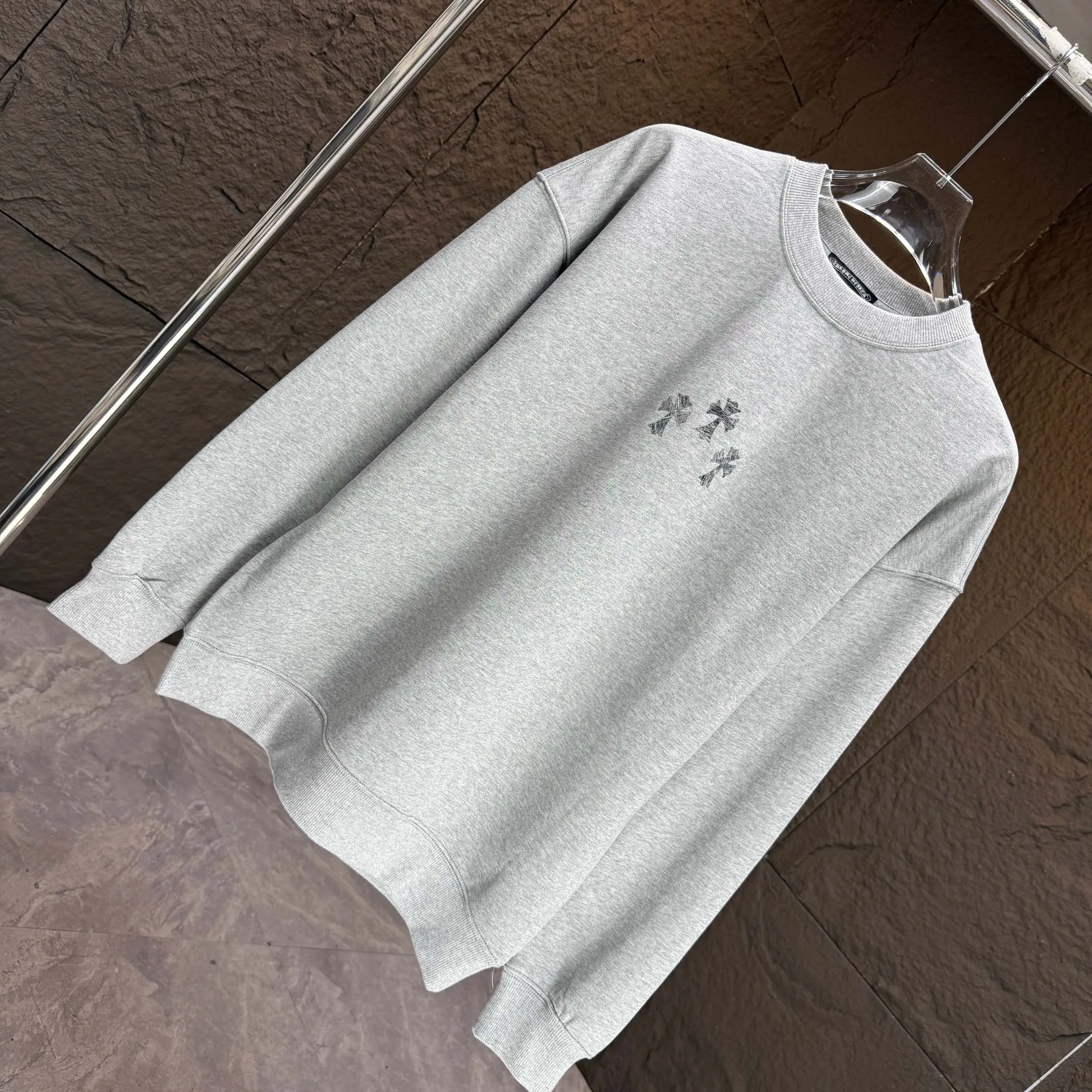 🅿️250 CH* Croixin* 2025 autumn and winter new round neck sweatshirt 400g terry cotton Sanskrit horseshoe logo flocking➕silver wire Color: Black White Gray Purple Size: S M L XL XX